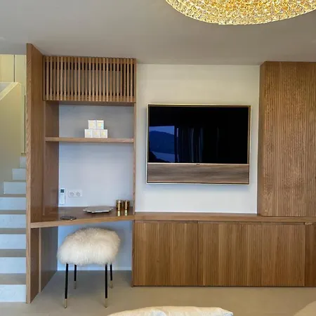 Chez Victorine Apartment *